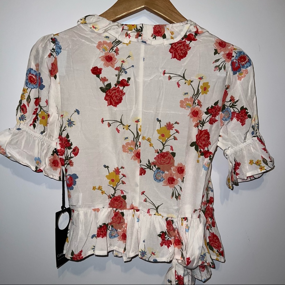 Privacy Please Mari Top in Ivory Harper Floral - Picture 5 of 5